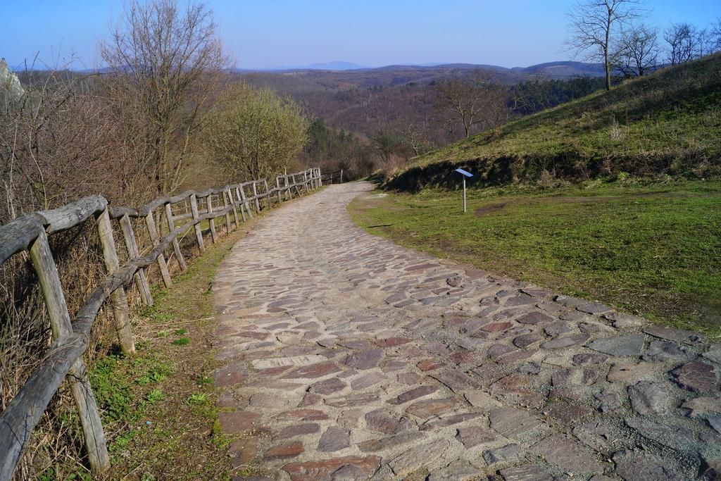 Vár-Camping Hotel Sirok Kültér fotó